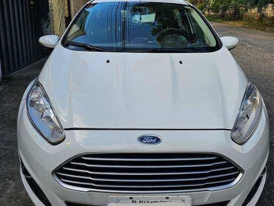 FORD FIESTA 1.6 SE HATCH 16V FLEX 4P POWERSHIFT FORD FIESTA 1.6 SE HATCH 16V FLEX 4P POWERSHIFT